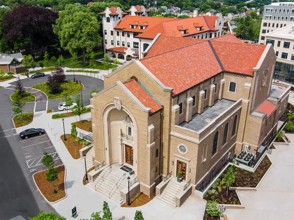 13 Monastery Rd #307, Brighton, MA 02135