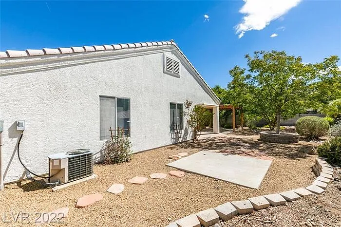 279 Deerleap Cir — Photo 30