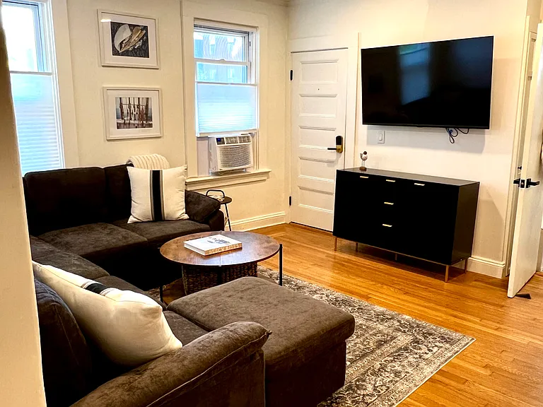 25 Fair St #1 — Photo 18