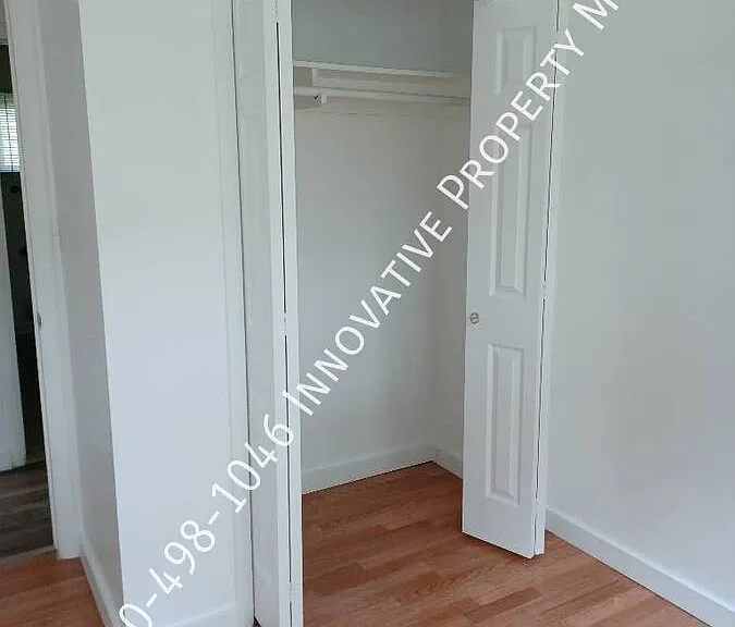 5476 Westchester Dr — Photo 13