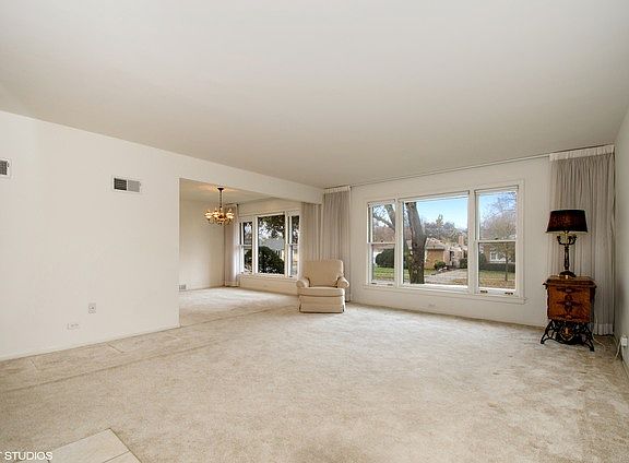 2nd image of 9452 Lawler Ave