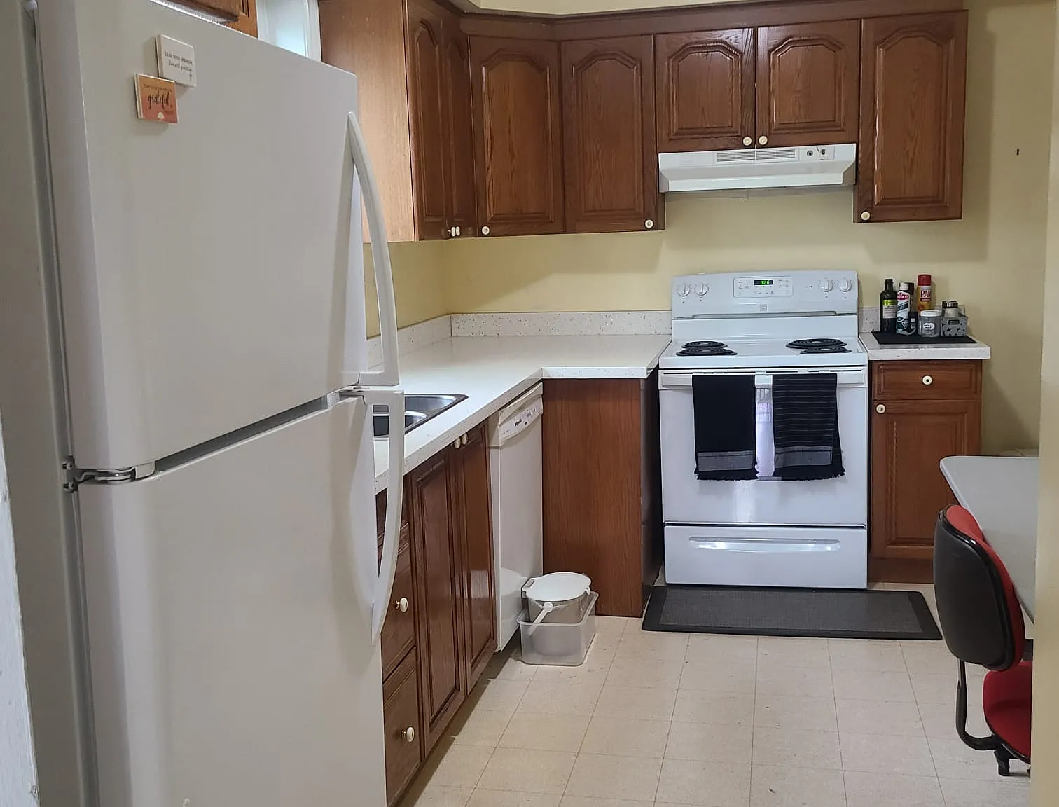 4 bed, 2200 sqft, $3,800 — Photo 1