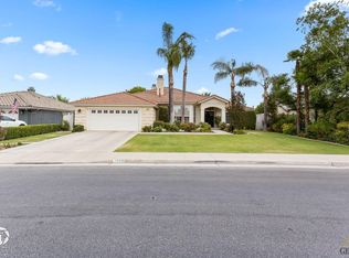 1508 Parkpath Way, Bakersfield, CA 93311