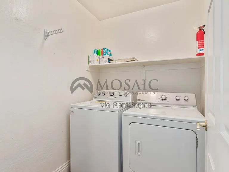 3381 E Flamingo Ct — Photo 29