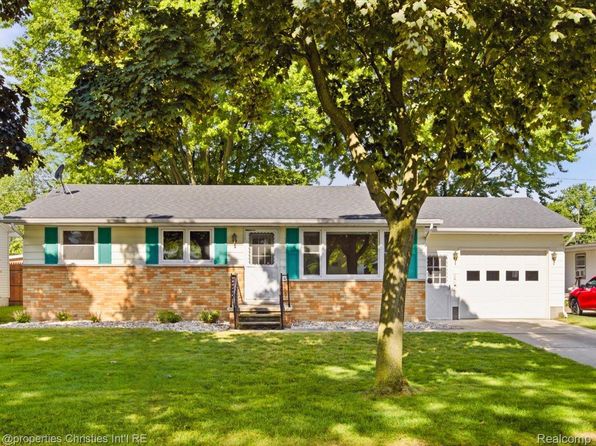 3541 Shenandoah Ave, Port Huron, MI 48060