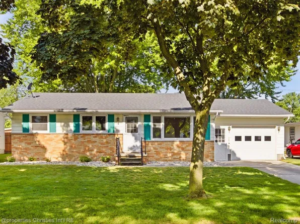 3541 Shenandoah Ave, Port Huron, MI 48060