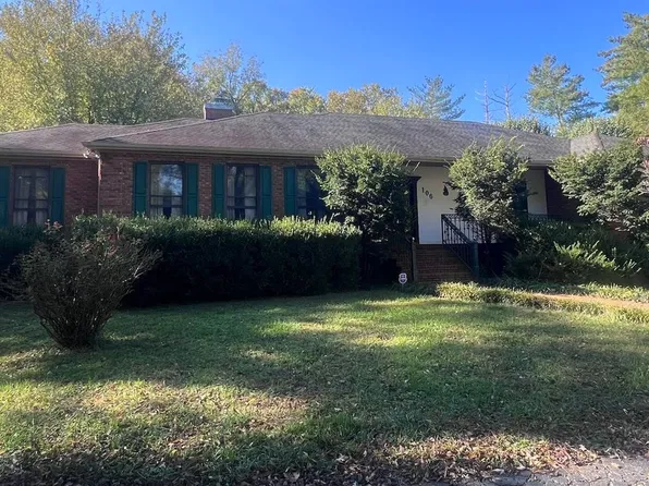 106 Lynnwood Dr, Russellville, KY 42276