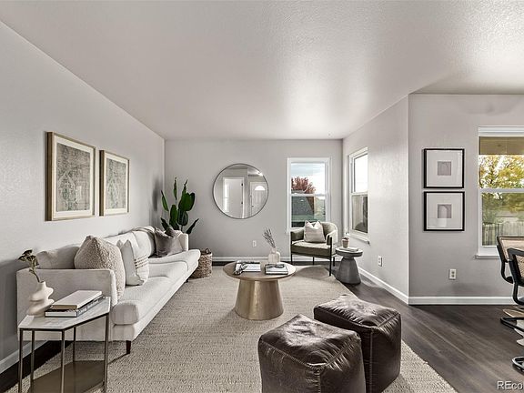 5th image of 3224 Dickson Court