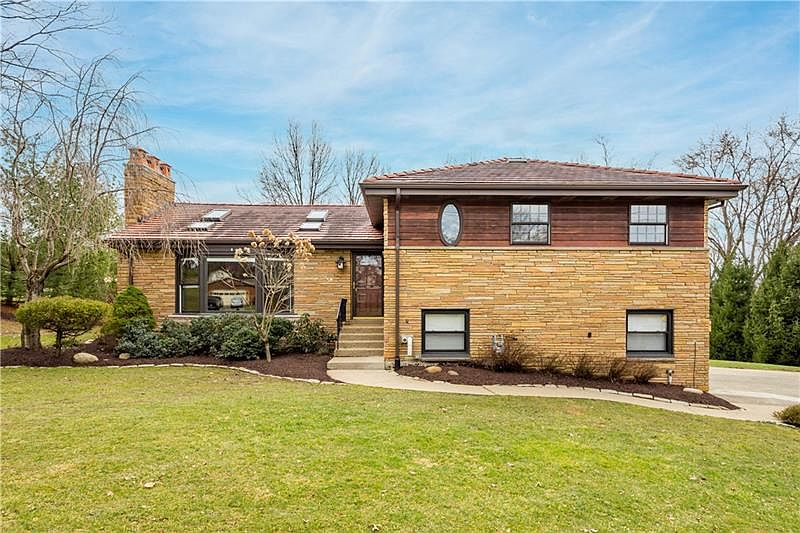 200 Sugar Camp Rd, PA 15367 Zillow