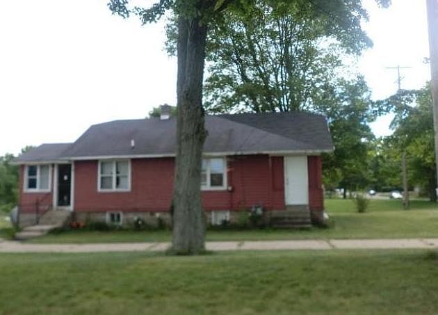 1st image of 1339 52nd St SE