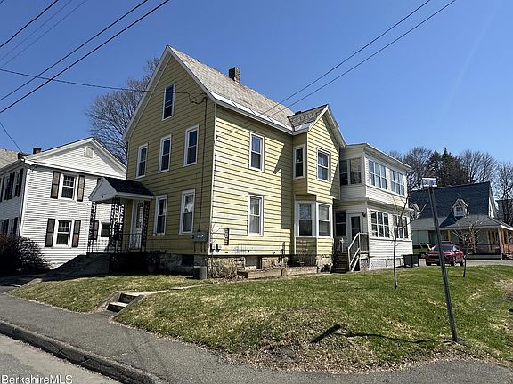 4th image of 84 Washington Ave