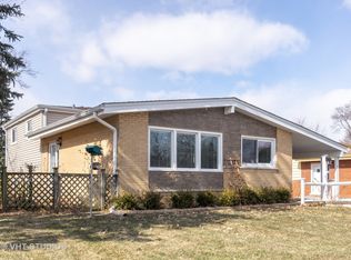 1N620 Park Blvd, Glen Ellyn, IL 60137