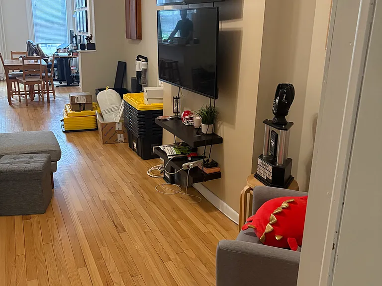 940 Willow Ave #2 — Photo 5