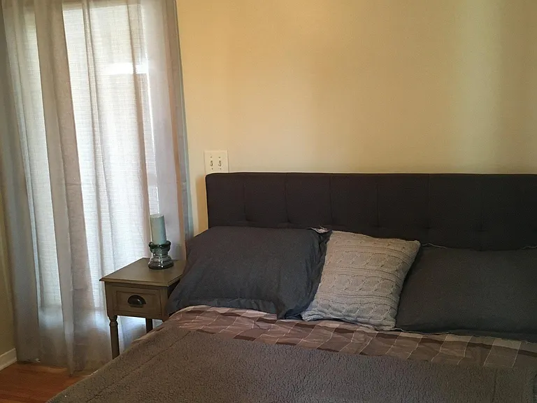 1818 Ford Pkwy — Photo 7