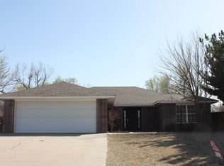 4825 Granville Ln, Woodward, OK 73801
