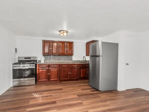 (undisclosed Address), Yonkers, NY 10704