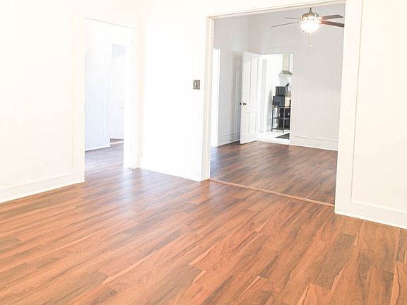 4th image of 2202 Monterey St