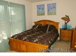 257 Sand Hill Rd, Asheville, NC 28806