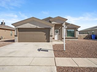 637 David Ortiz St, Socorro, TX 79927