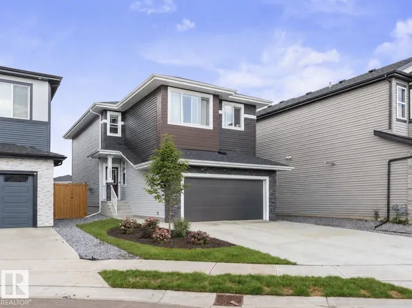 3808 42nd Ave, Beaumont, AB T4X 1E9