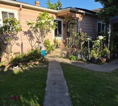 2nd image of 2560 Falling Leaf Ave
