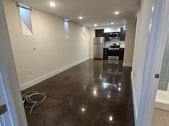 4th image of 1 S 5th St APT 1