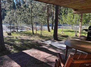17 Bransons Dr, Lowman, ID 83637