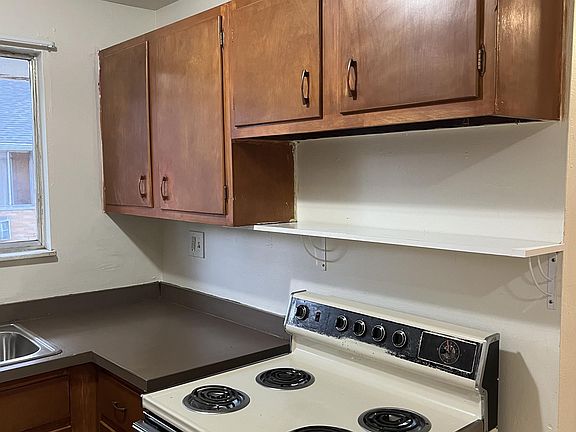5th image of 1430 N James H McGee Blvd #7