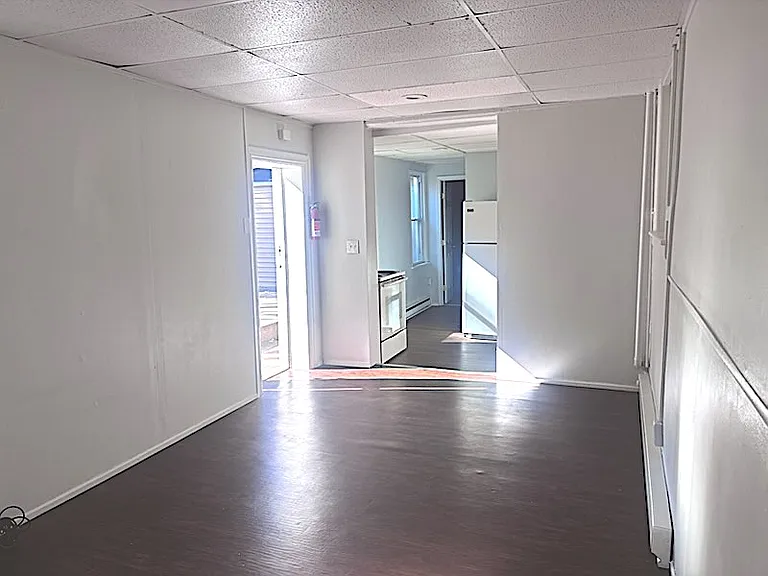 727 Front St #4 — Photo 15