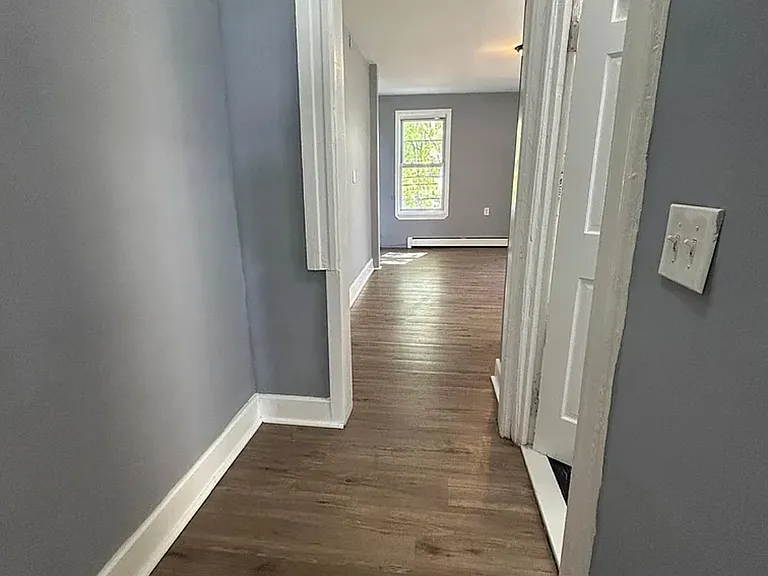 22 N 19th St #2F — Photo 7