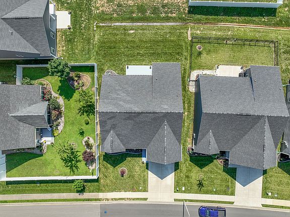 2nd image of 2907 Kellner Dr