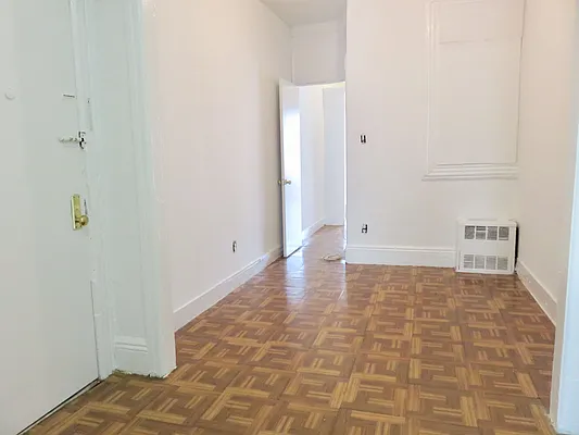 Rented by Space Real Estate | media 27