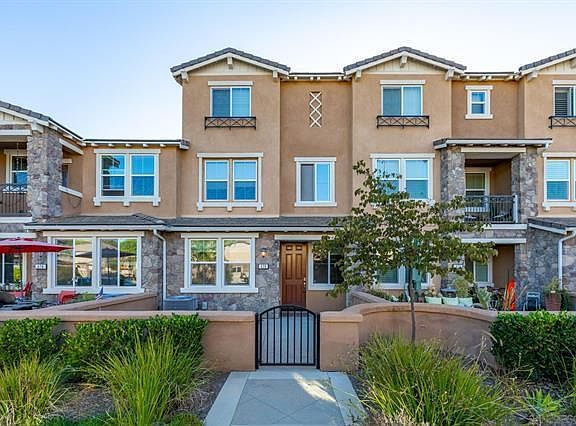 4th image of 476 Prosperity Dr