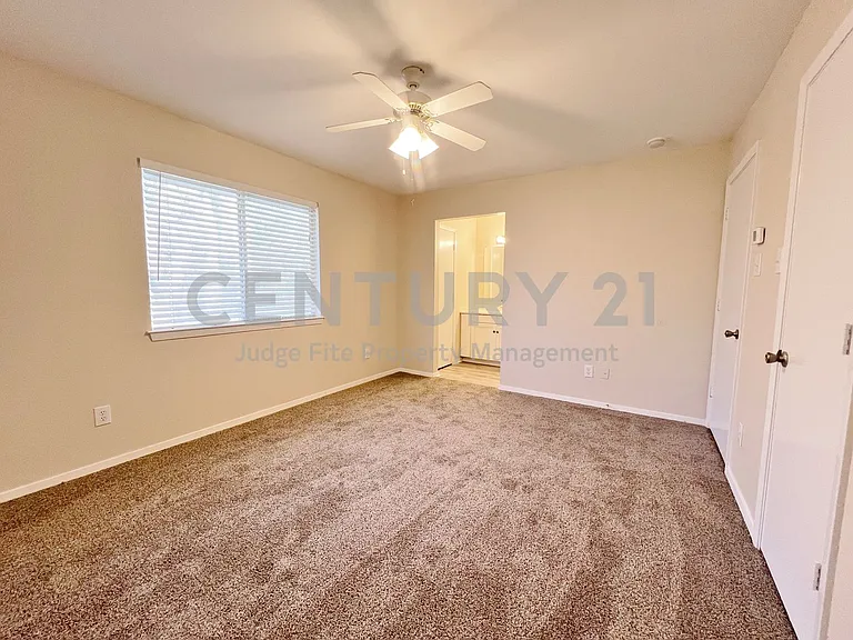 1311 Nolte Dr — Photo 7