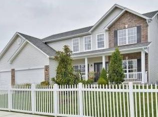 1103 Crystal Creek Pkwy, Wentzville, MO 63385