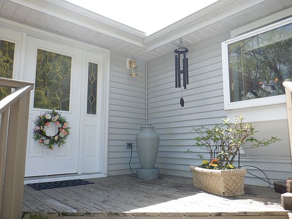 3rd image of 26646 W Michigan Blvd