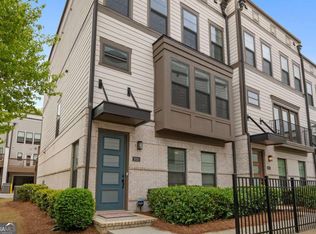 2020 Holtz Ln, Atlanta, GA 30318