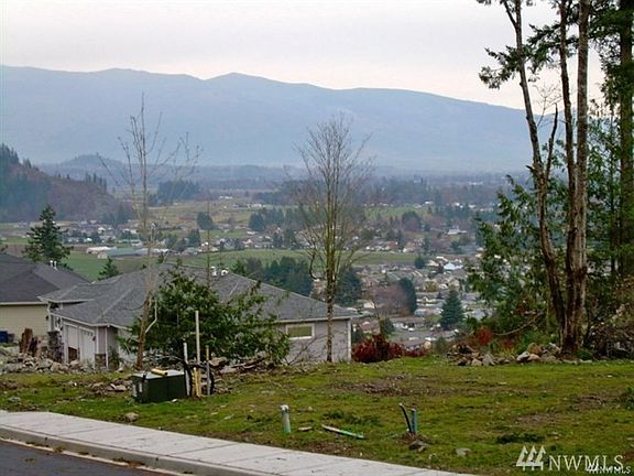 5th image of 681 Bendsten Heights Dr