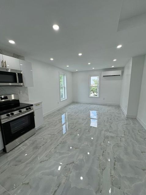 1st image of 1103 N 41st St APT 3