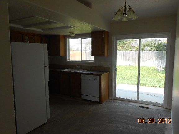 4th image of 516 Stony Meadow Dr