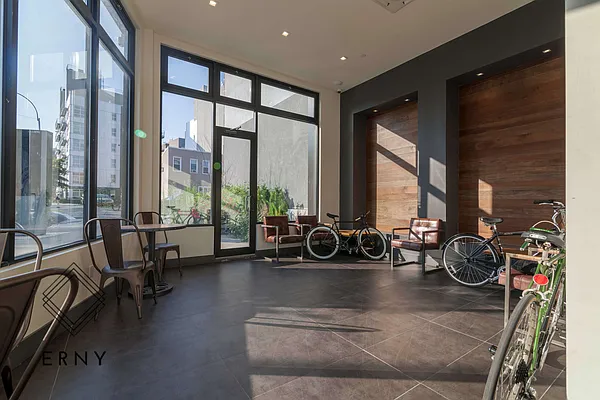 Rented by ERNY LLC | media 25