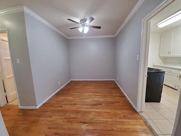 3rd image of 1124 Rexford Dr