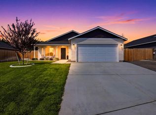 1511 13th St, Benton City, WA 99320
