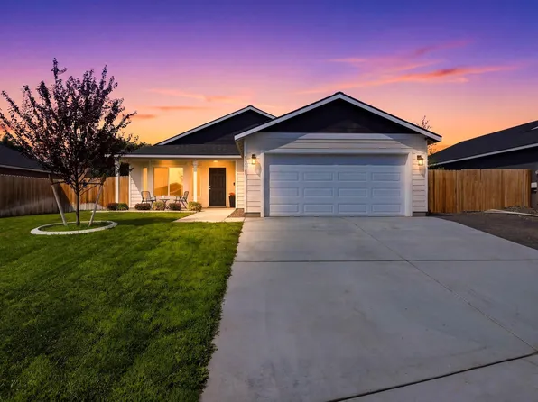 1511 13th St, Benton City, WA 99320