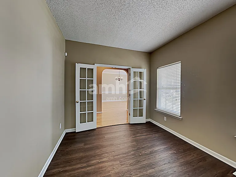 3501 Lownwood Way — Photo 7