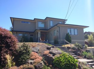 3410 36th Ave SW, Seattle, WA 98126