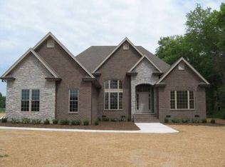 309 Wellington Dr, Manchester, TN 37355