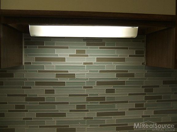 3rd image of 337 Riviera Dr