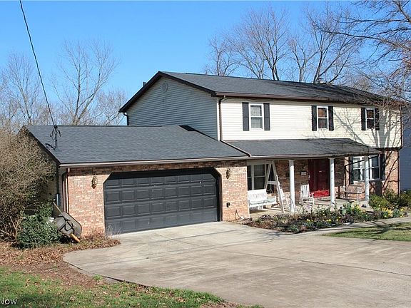 4th image of 234 N Hills Dr