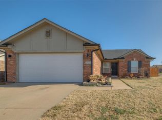 18600 Piedra Dr, Edmond, OK 73012